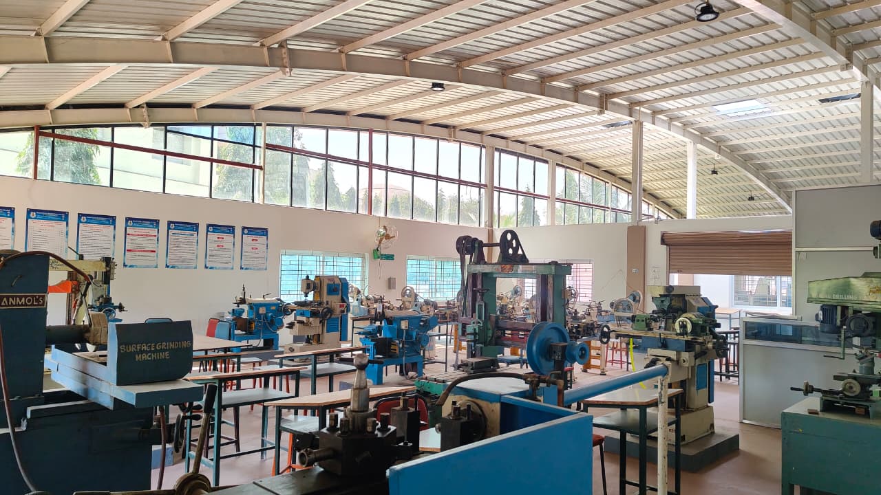 Manufacturing Technology Laboratory